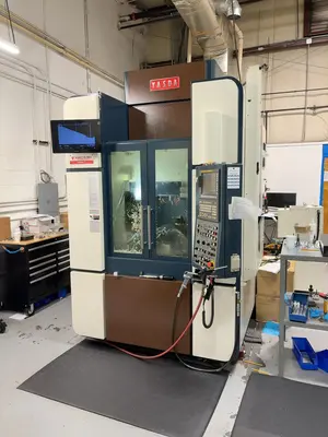 Used 2013 YASDA YMC 430 VER II Vertical Machining Centers Ohio US | HGR 24 #1507636