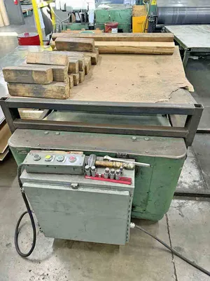 20,000# x 52" Wean Uncoiler