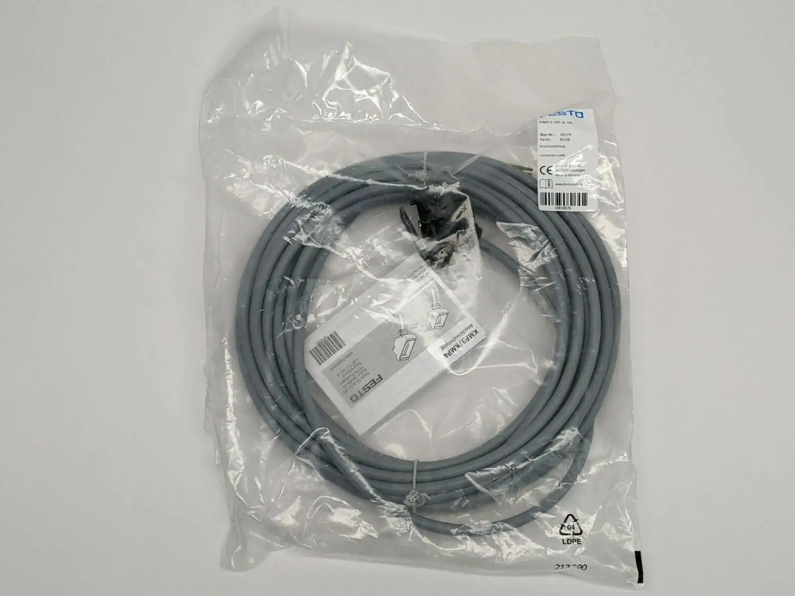 NEW FESTO CONNECTING CABLE 18579