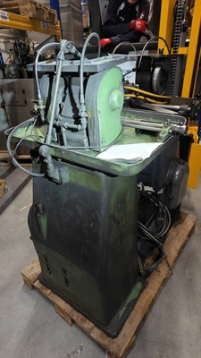 AGATHON Pedestal Grinders, lot of 6 very nice machines in good used condition, price per lot