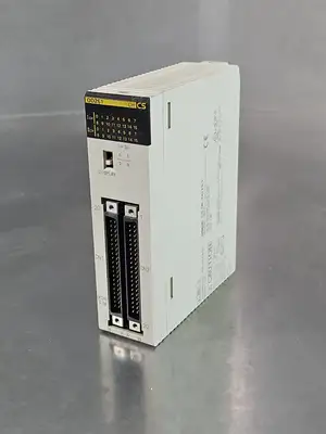 USED Omron CS1WOD261
