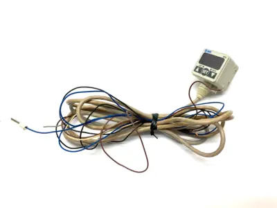 Used SMC SMC Digital Pressure Switch Pressure Switches Michigan US | Maverick Industrial Sales #1460518