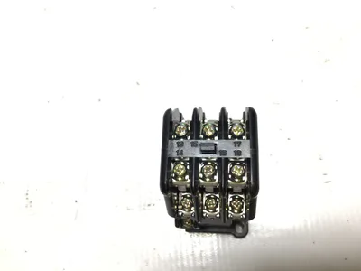 Fuji SRC50-2u/x (3a3b) Auxiliary Relay Coil 200v/200-220v 50/60hz