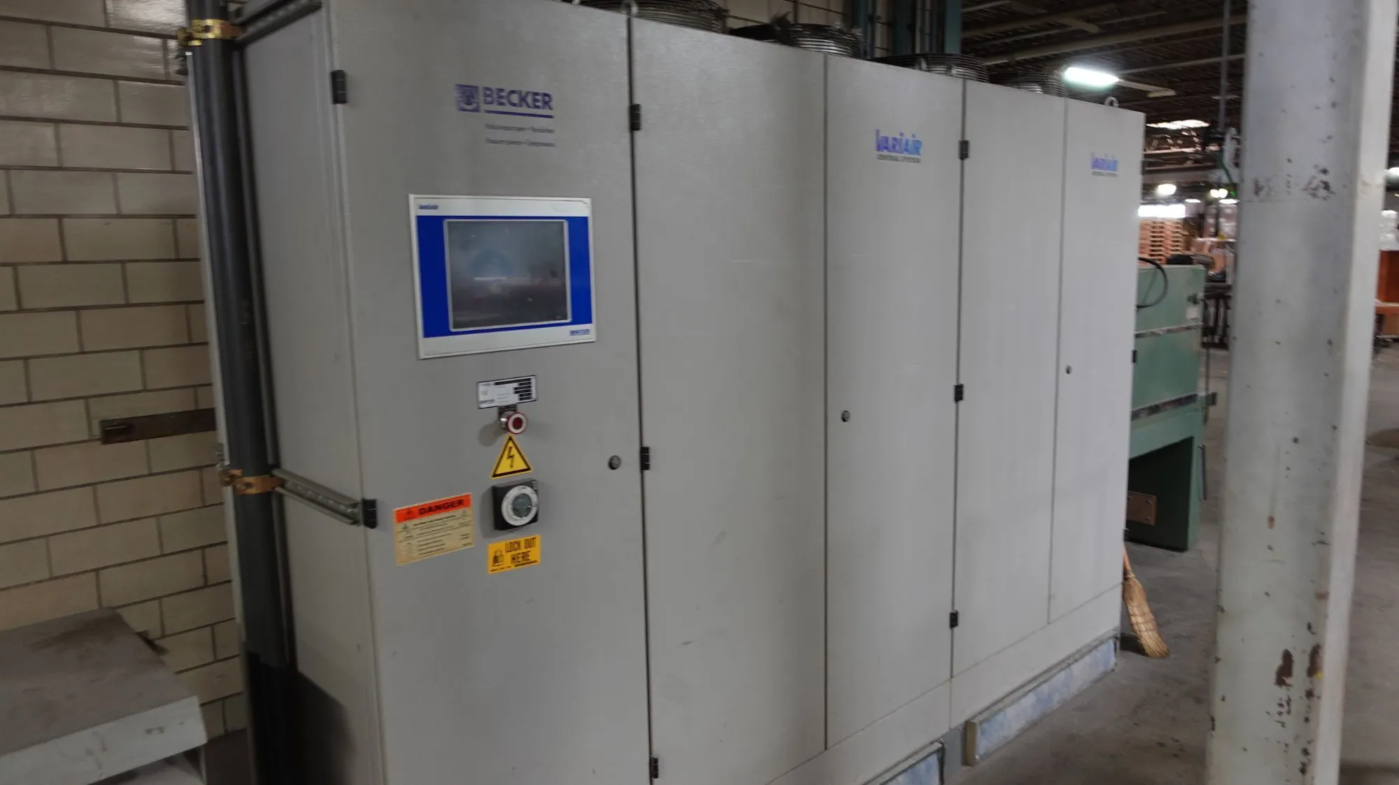 USED 2008 BECKER Variair VACS 0033 0023
