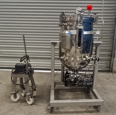 130 L Applikon mammalian cell fermenter