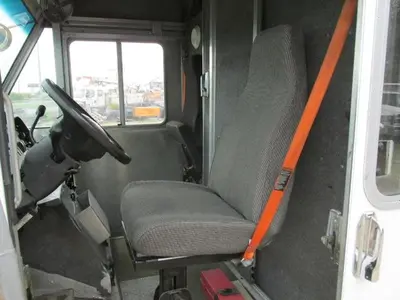 Used 2014 FORD E 350 Box trucks Manitoba CA | Conquest Truck & Auto Sales #1421377