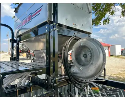 Used HINIKER _UNKNOWN_ Seeders Iowa US | Keast Enterprises #1360324