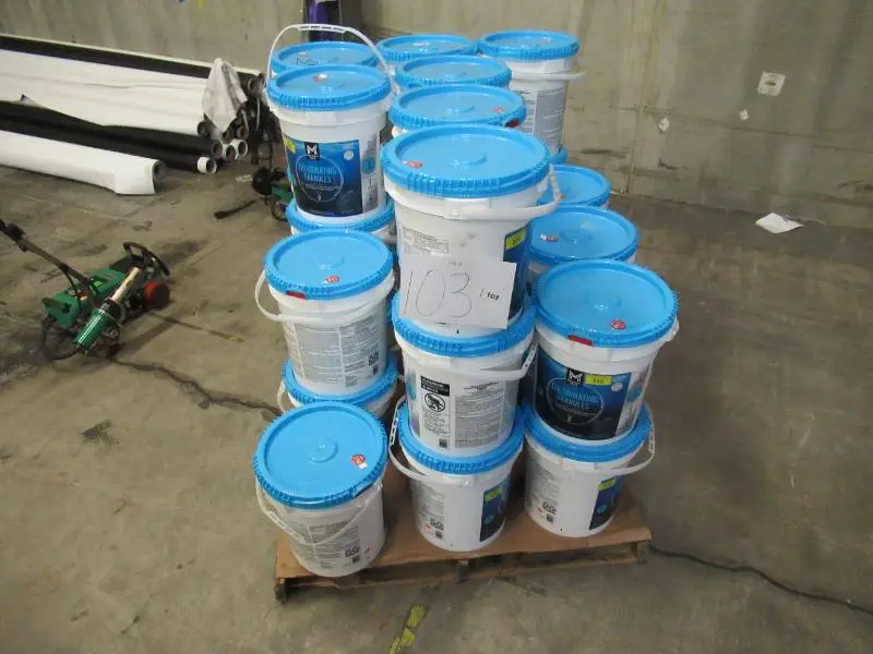 Pallet of Store Overstock and Ecommerce Product - Chlorinating Granules