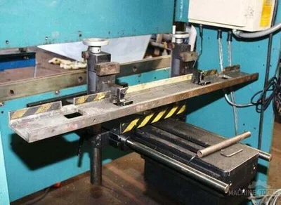USED 1990 WYSONG H-4702
