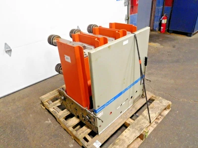 Used GE VB 13.8-1000-3 Circuit Breakers Ohio US | Equipment Recovery Corp. #1331009