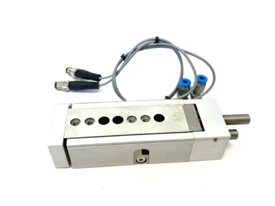 USED FESTO MINI SLIDE 30MM STROKE 543944 W/ DUAL PROXIMITY SWITCHES