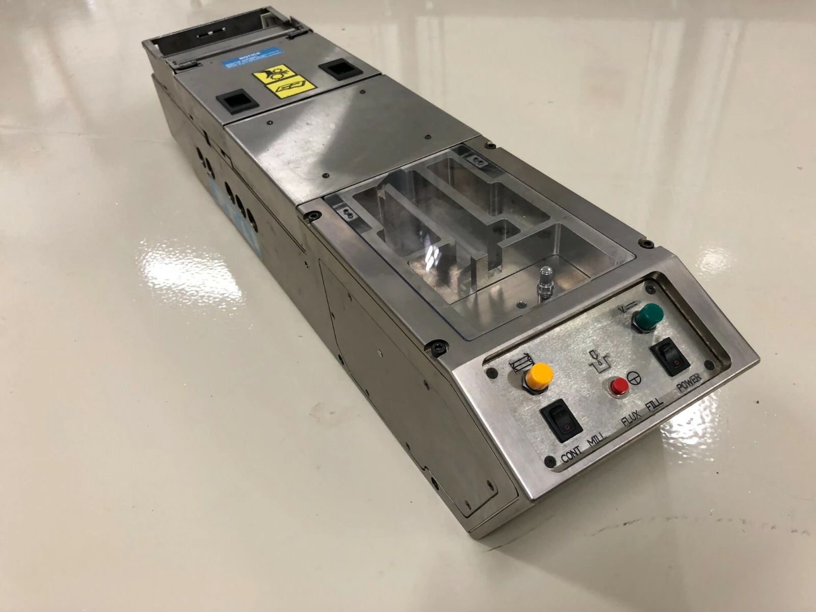 Used Universal Instruments Corporation 48987001 PCB Component Feeders Michigan US | 4Tech USA #1540606