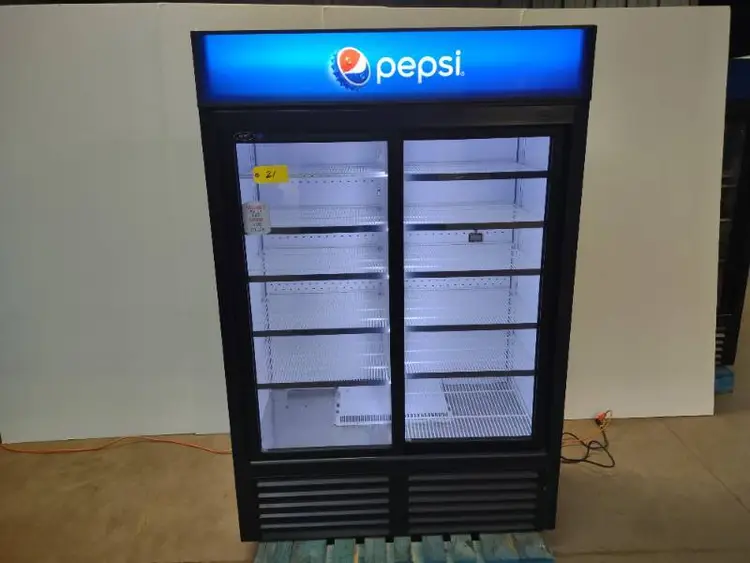Used _UNKNOWN_ _UNKNOWN_ Vending Machines Minnesota US | K-BID 3 #181247