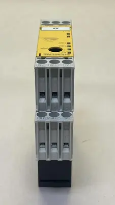 Used SIEMENS 3RK1205-0BE00-0AA2 Miscellaneous Equipment (Electrical & Power) | Surplus Asset Holdings #1193013