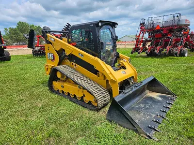 USED 2022 Caterpillar 299D3