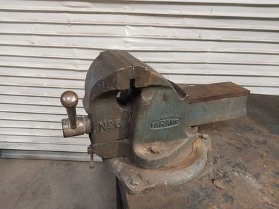 Hi-Duty Heavy Duty Bench Vise Welding Table Rotary Tilting Device