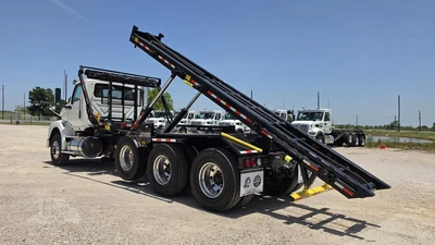 New | in-Stock 2026 INTERNATIONAL HX Conventional trucks Texas US | Roll Off Truck World #1491826
