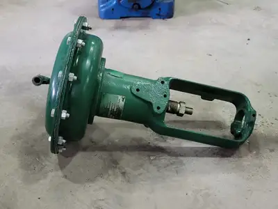USED FISHER 657