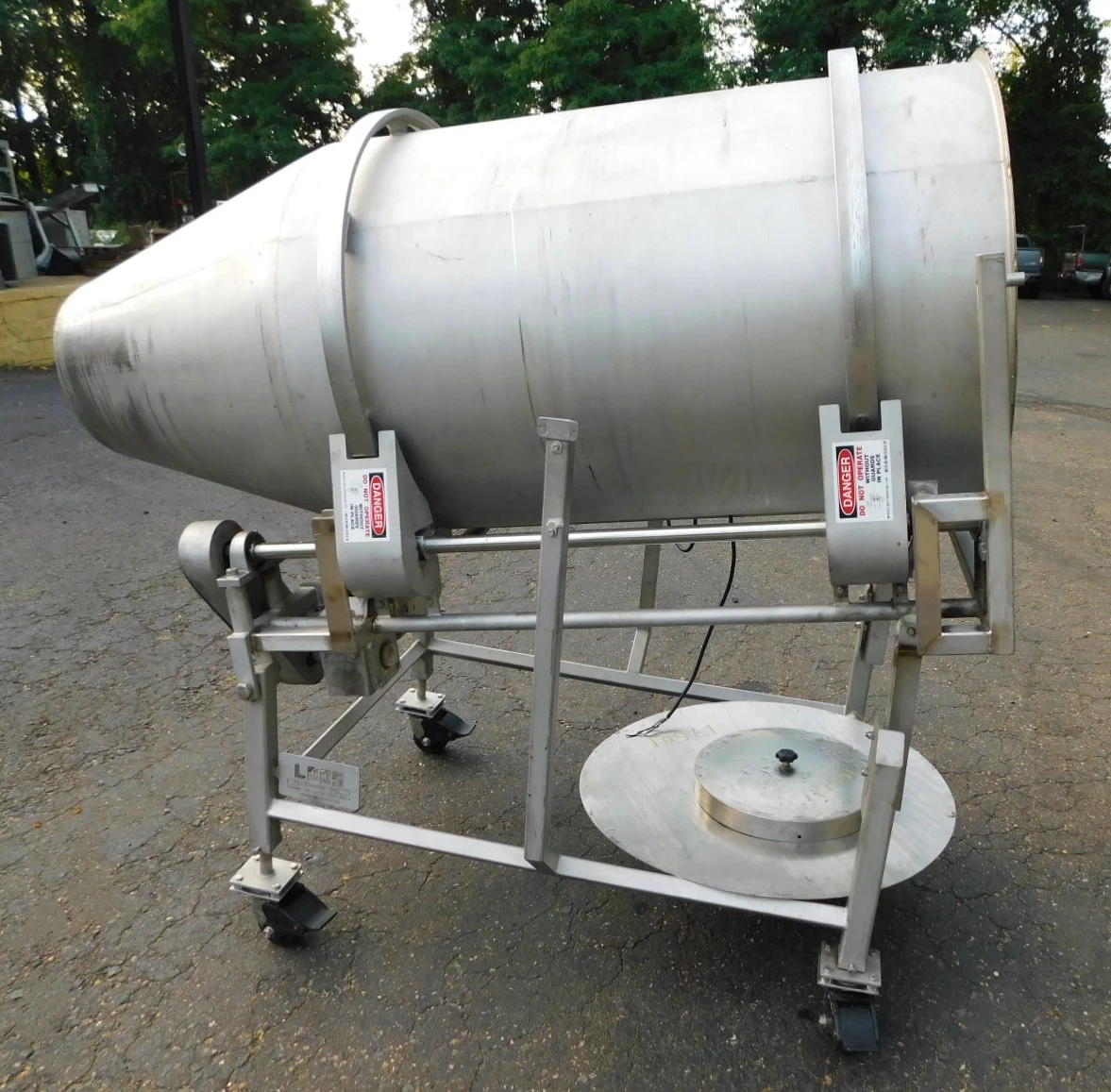 USED LOOS MACHINE CO 32" X 48"