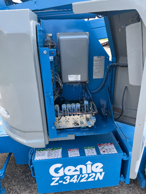 USED 2014 Genie Z-34/22N