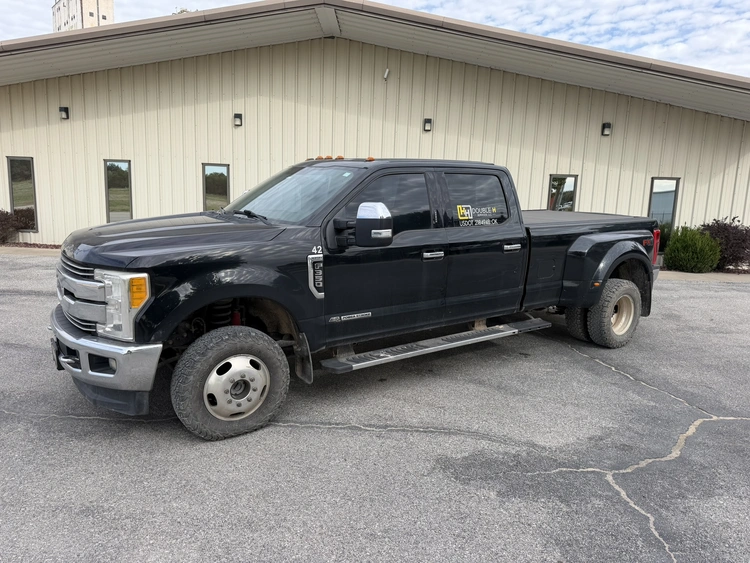 Used 2017 FORD F350 SD LARIAT Pickup Trucks Oklahoma US | Miedema Asset Management Group #1709262