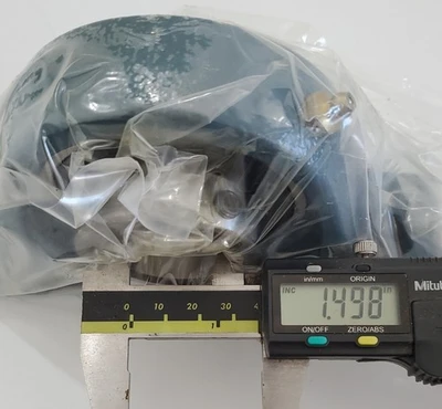 NEW AMI UCP209-24