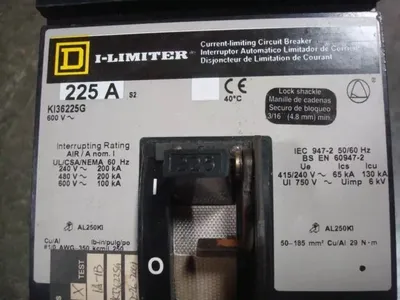Square D KI36225G I-Limiter Circuit Breaker w/ GFM250KA Ground Fault Module Used