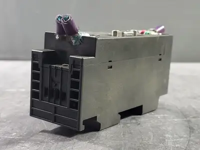USED SIEMENS 6ES7972-0AA01-0XA0