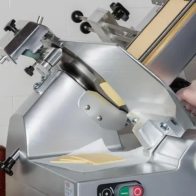 12" Medium-Duty Automatic Meat Slicer with Manual Use Option - 1/2 hp