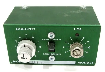NEW BANNER B4-6 LOGIC MODULE B46