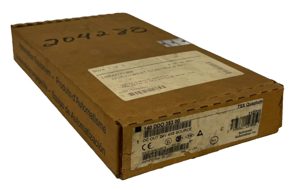 NEW SCHNEIDER 140DDO35300 DC SOURCE OUPUT TSX