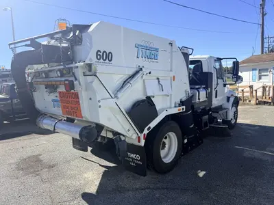 Used 2015 INTERNATIONAL 4300 Box trucks North Carolina US | Levan Equipment #1545580