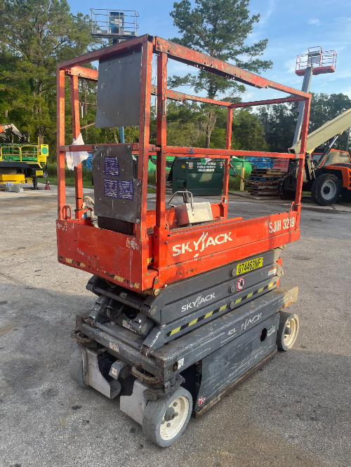Used 2015 Skyjack SJ3219 Scissor Lifters Florida US | Stack Equipment #1208795