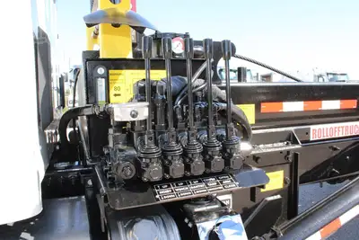 New | in-Stock 2027 PETERBILT 548 Rolloff Trucks Texas US | Roll Off Truck World #1492014