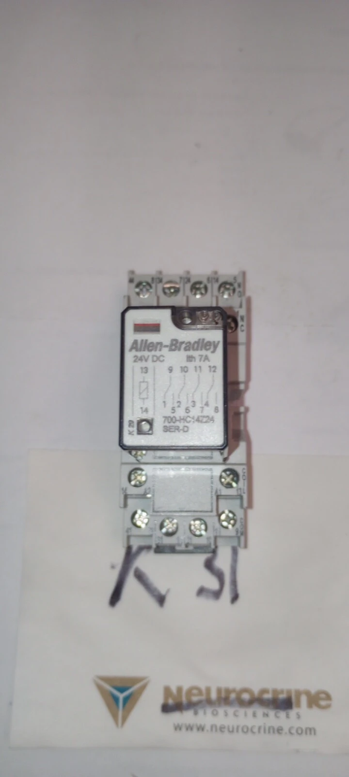 USED Allen-Bradley ALLEN BRADLEY 700-HN103 + 700-HC14Z24