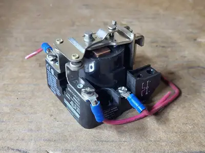 USED SQUARE D 8501CO6V20