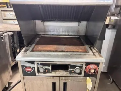 WELLS VENTLESS SELF-CONTAINED GRIDDLE