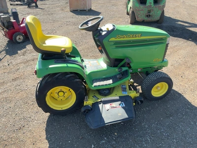Used JOHN DEERE GT235 Mowers Michigan US | Miedema Asset Management Group #1580232