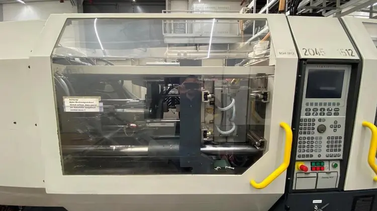 Used 2001 DEMAG 200/560-840 CONCEPT Injection Molding Machines DE | UCY Industrial GmbH #385897