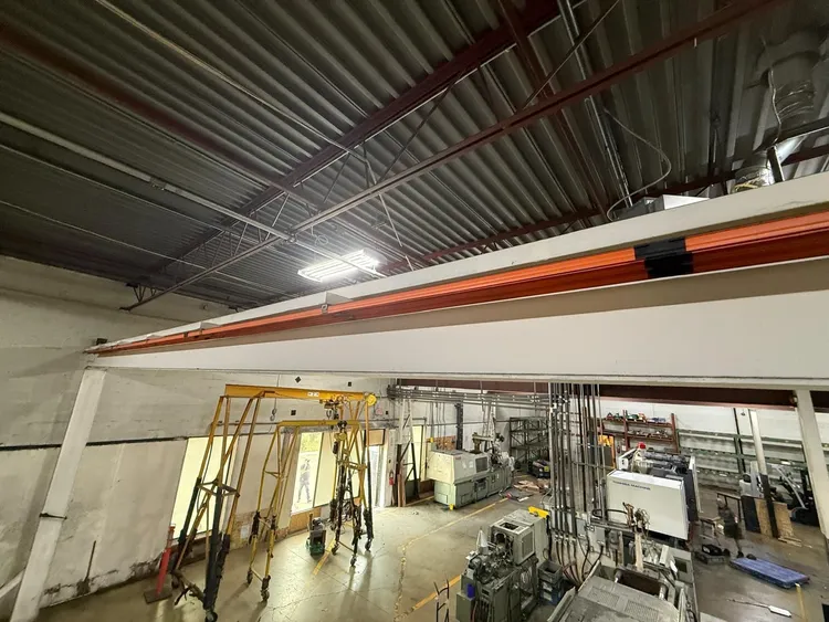 -- UNSPECIFIED -- BRIDGE CRANE RUNWAY Bridge Cranes | ListingHippo