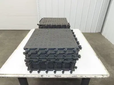 Wearwell H-9389 ErgoDeck Mat - 18 x 18", Solid Tile 7/8" Thick  Lot of 24