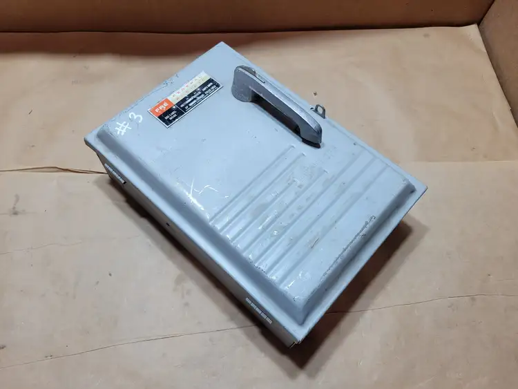 Used FEDERAL PACIFIC 1336SNR Switchgears British Columbia CA | Lenmark #1438215