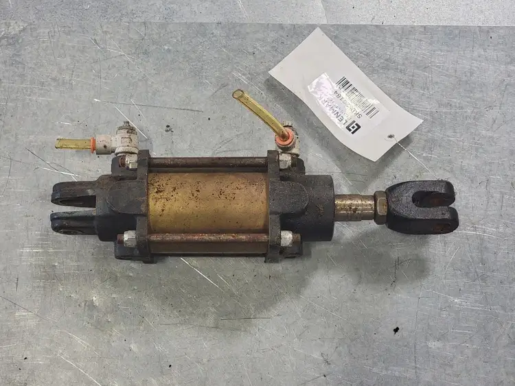 Used ROYAL ELECTRIC _UNKNOWN_ Parts (Hydraulics and Pneumatics) British Columbia CA | Lenmark #267825
