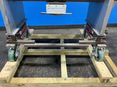 USED S. HOWES ES244
