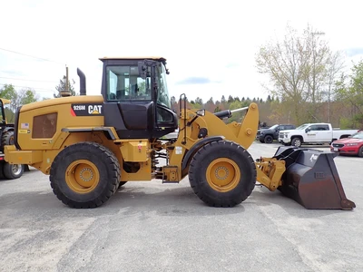 Used 2018 CATERPILLAR 926M Wheel Loaders Massachusetts US | Brookside Equipment Sales #1422119
