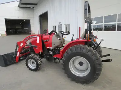 New | in-Stock 2024 CASE IH FARMALL 35A Sub-Compact & Compact Tractors Pennsylvania US | Zimmerman Farm Service #1410418