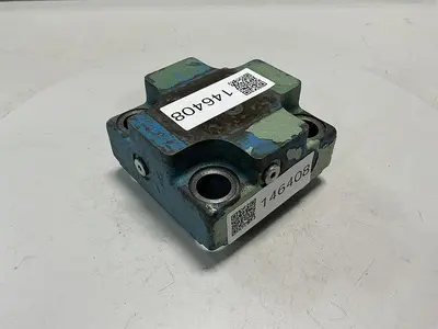 USED VICKERS CVCS32D1S210S19