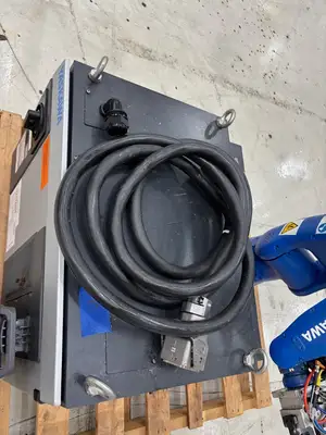 USED YASKAWA ELECTRIC CORPORATION YRC1000 / GP8
