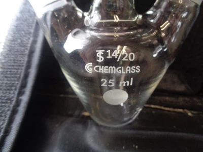 USED CHEMGLASS 25ML 14/20