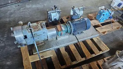USED WAUKESHA POSITIVE DISPLACEMENT LOBE PUMP SIZE 60